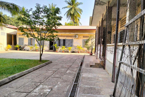 Phnom penh full day Tour full day in Phnom pen , no tour guide!