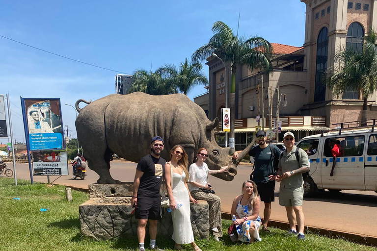 Entebbe: Full Day Tour – Nature, Wildlife & Boat Cruise