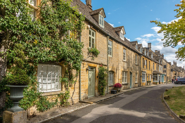 From London: Private Cotswolds Villages Tour