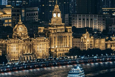 Discover the Shanghai Bund: A Cultural Journey with Latin Tour Guides