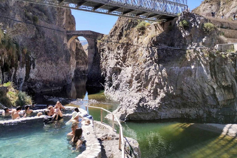 Tour del Canyon del Colca di 2 giorni da Arequipa con 1 notte a Colca