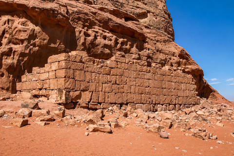 Canyons & Red Sand: 2-Hour Wadi Rum Private Jeep Tour