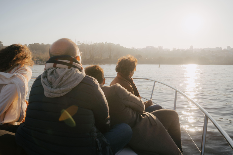 Porto : croisière fluviale de 6 ponts sur le vin de Porto avec 4 dégustationsPorto - Croisière fluviale de 6 ponts sur le vin de Porto avec 4 dégustations