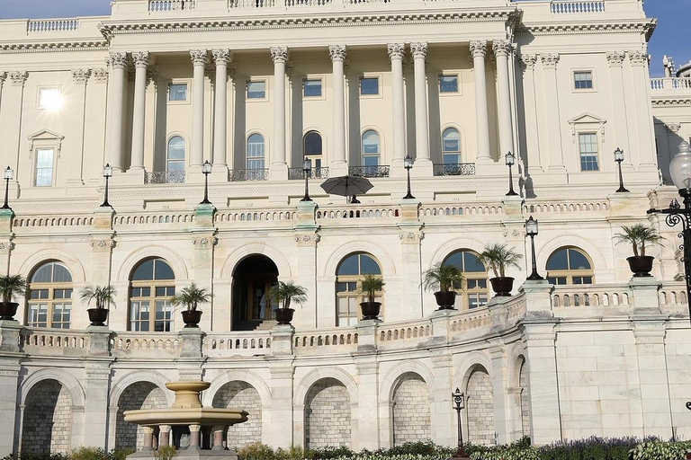 Washington, DC: American Politics+Power District Guided Tour