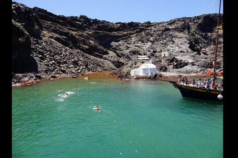 Santorini: Sunset Cruise to Volcano & Hot Springs