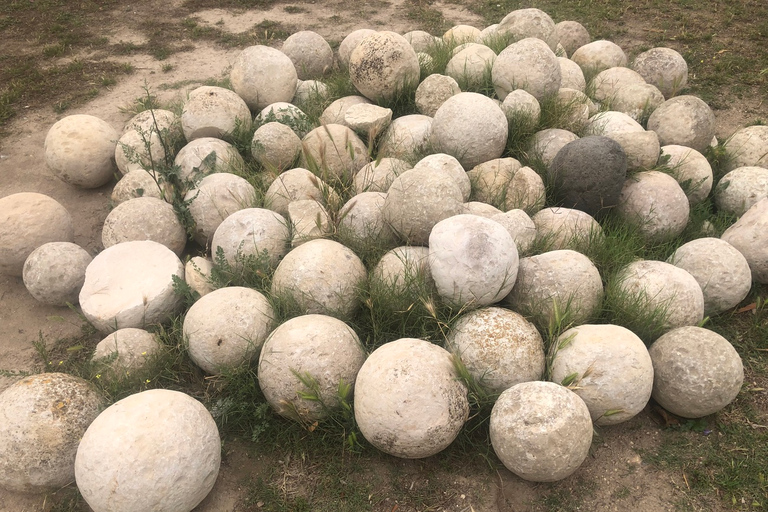 Tunis: Tour of Carthage with Roman Baths & Punic Ramparts Tour of Carthage All inclusive