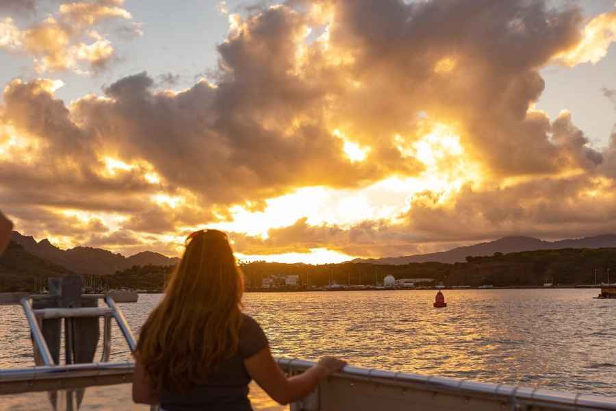 Kauai: Katamaran-Sonnenuntergangskreuzfahrt. Foto: GetYourGuide