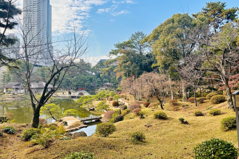 Hiroshima: Highlights & Hidden Gems Walking Tour