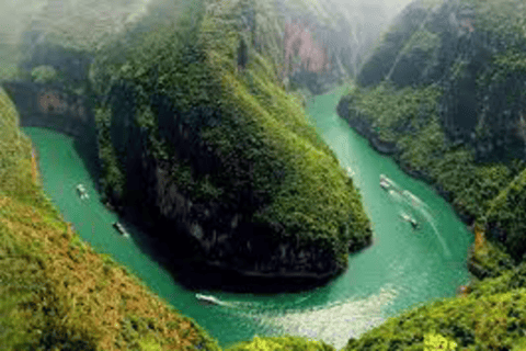 Hanoi: Ha Giang Loop Adventure by Car, Motorbike or Jeep Car Tour with Hotel Stay