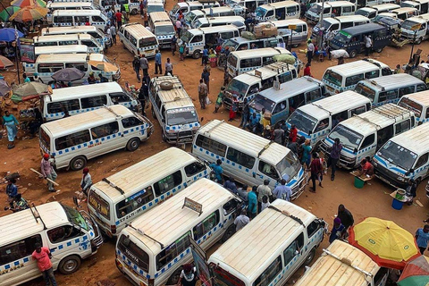Kampala: Private City Tour with Car and Guide