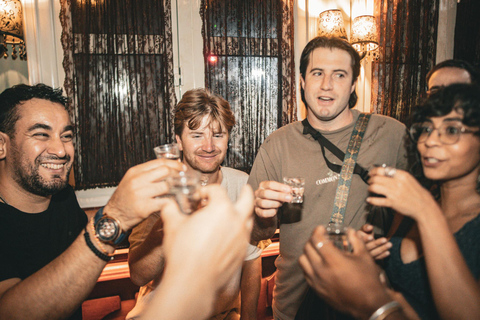 Tirana: Pub Crawl with 1 hour of Unlimited Drinks