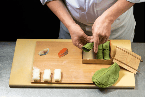 Nara: Experiencia de elaboración de sushi Kakinoha