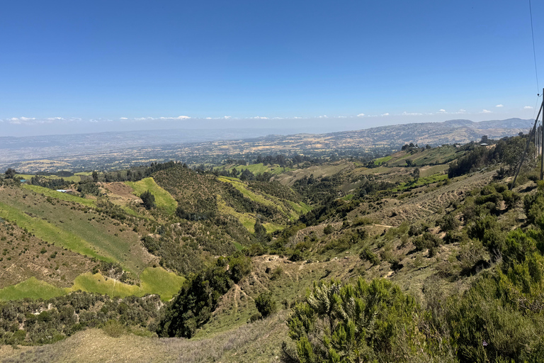 Addis Ababa: Wenchi Crater Lake Tour with Local Market