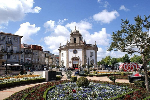 Barcelos, Ponte Lima, Viana Castelo: Private Tour from Porto
