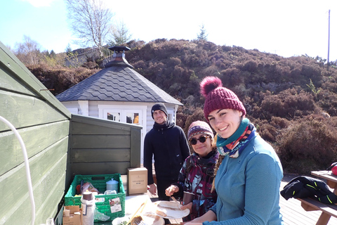 Bergen: Geführte Angeltour mit Outdoor-Kochen