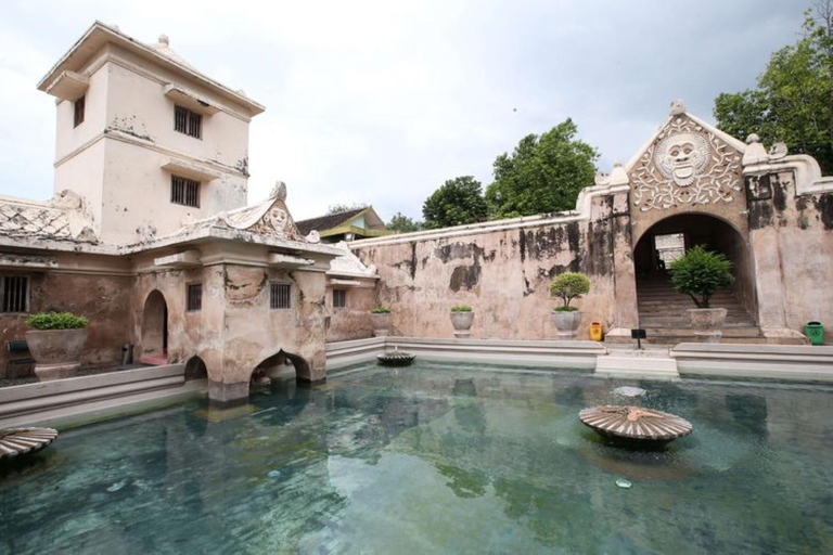 Yogyakarta City Tour; Kraton, Water Castle, Prambanan Sunset