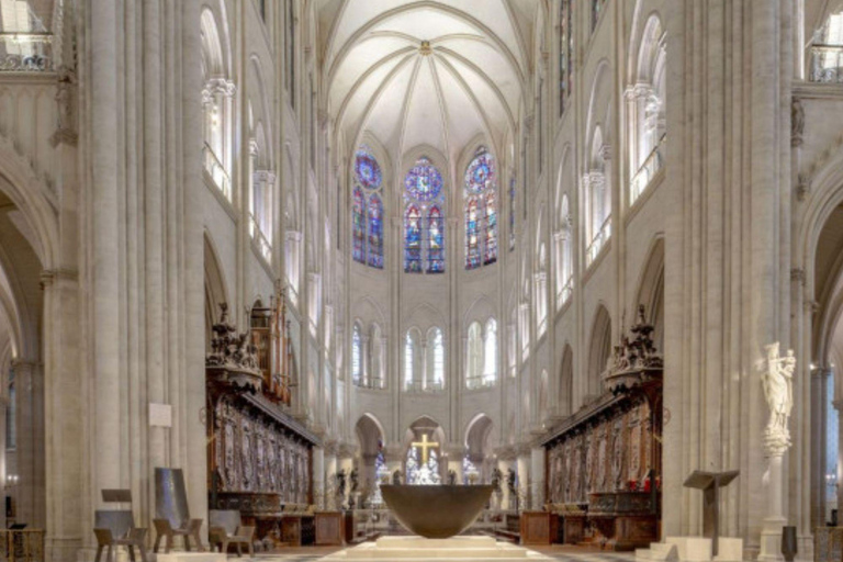 Paris: Notre-Dame Guided Tour with Skip the Line Access