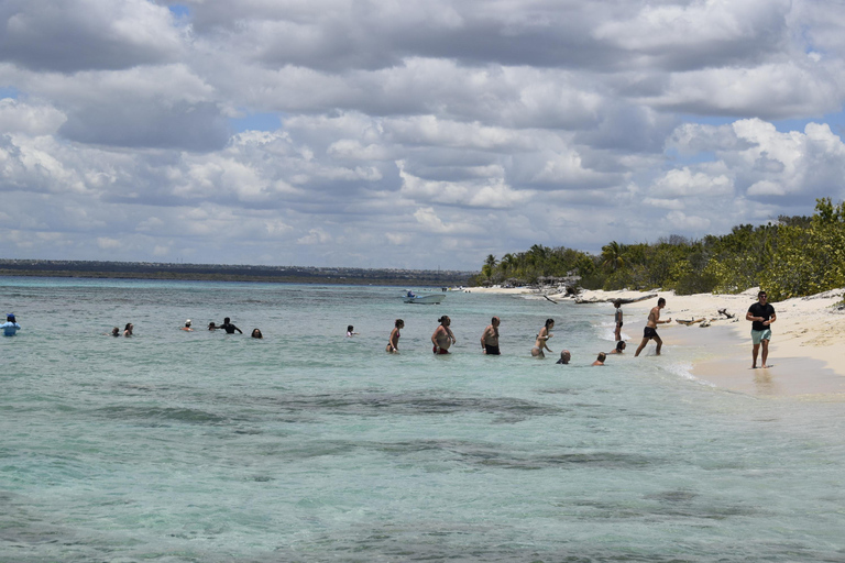 Punta Cana: Avventura di snorkeling e immersioni sull&#039;isola di CatalinaTour compartidos en Español