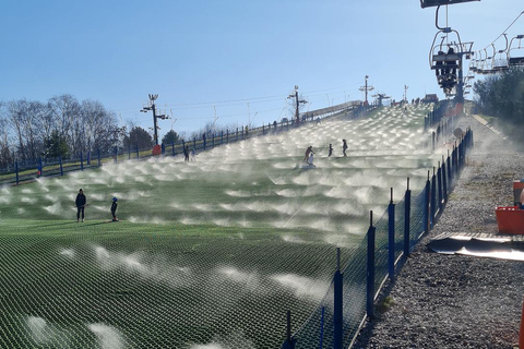 Warsaw: ski lesson near city center on an artificial slope