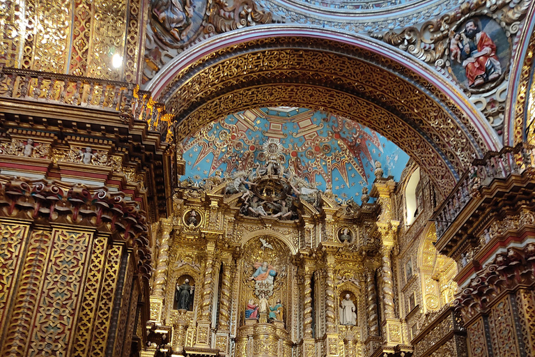 基多专属之旅：赤道纪念碑与殖民风情基多私人定制之旅：赤道纪念碑与殖民风情基多