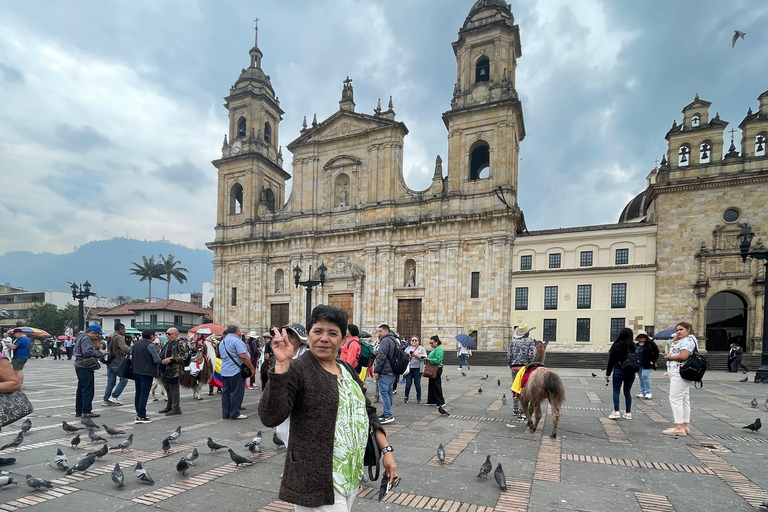 Passeio a pé: Arte, história, sabores e tradição.