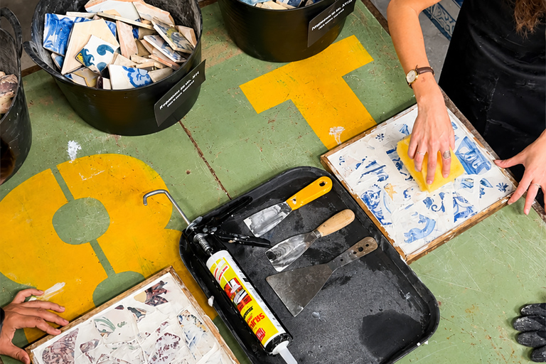 Fragmentos: Create Your Own Composition with Historic Tiles Fragments: Create Your Own Composition with Historic Tiles