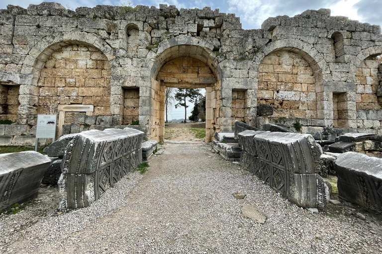 Antalya: Perge Ancient City Tour