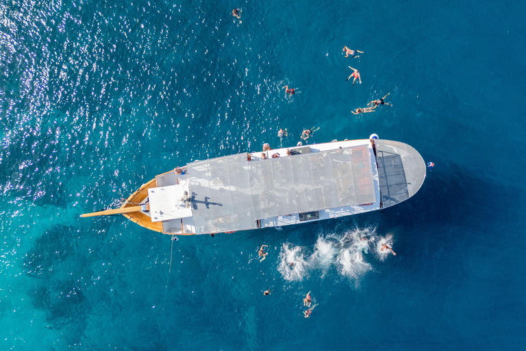 Trogir: 3 Islands, Blue Lagoon & Sandy Beach with Lunch Okrug Gornji: Blue Lagoon – 3 Island Tour with Lunch