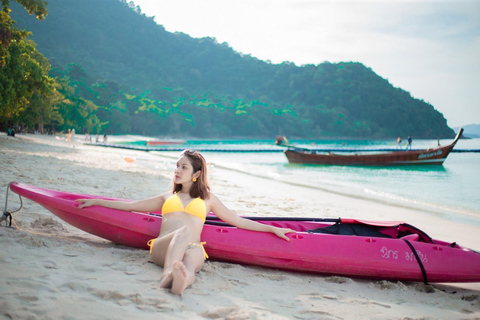 جولة على متن قارب سريع في راشا ياي وجزيرة المرجان في فوكيت + منتجع صحي بعد الشمسجولة في قارب سريع في 