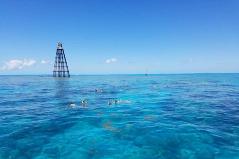 Key West: Snorkel em catamarã com mariscos e open bar