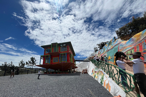 BOGOTA: Rundtur i Villa de Leyva, Ráquira, Pozos Azules och Puente de Boyacá