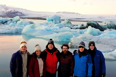 Diamond Beach en Jökulsárlón dagtour met boottocht