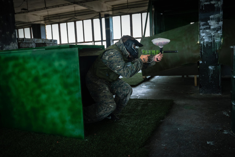 Bratislava: Private Indoor Paintball Game with Beer