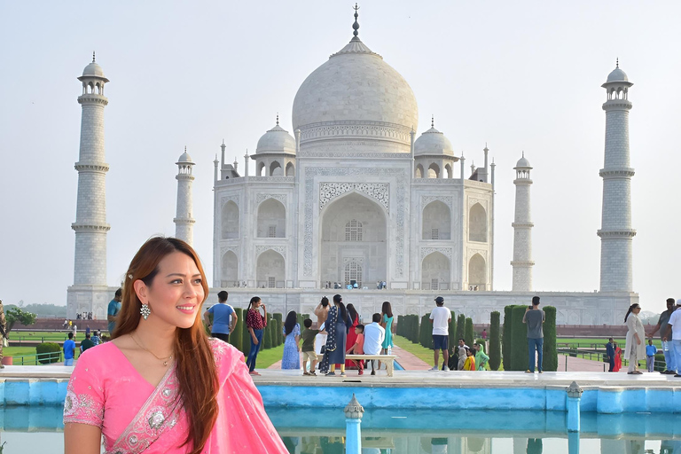 From Delhi: Taj Mahal Sunrise Day Tour with Transfer & Lunch Tour with Private AC Car & Professional Guide
