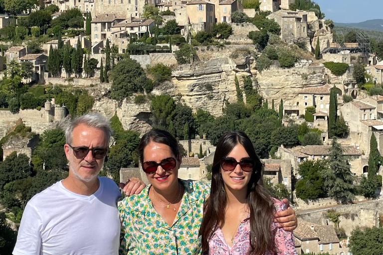 Private tour of the Luberon: Gordes, Roussillon, Lourmarin, and hilltop villages