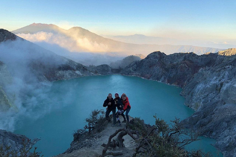 An Intimate Private Kawah Ijen Midnight Tour From Banyuwangi From Banyuwangi: Kawah Ijen Midnight Tour - Drop Banyuwangi
