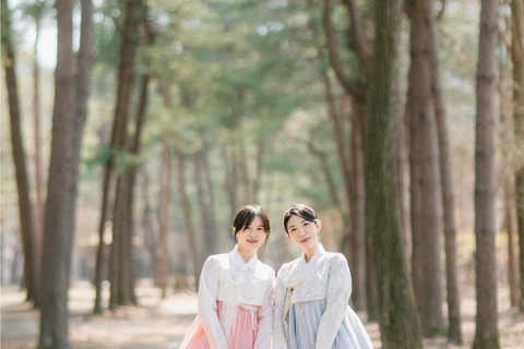 Chuncheon: Hanbok Rental Experience Chuncheon: Hanbok Rental Experience-5-hour Rental