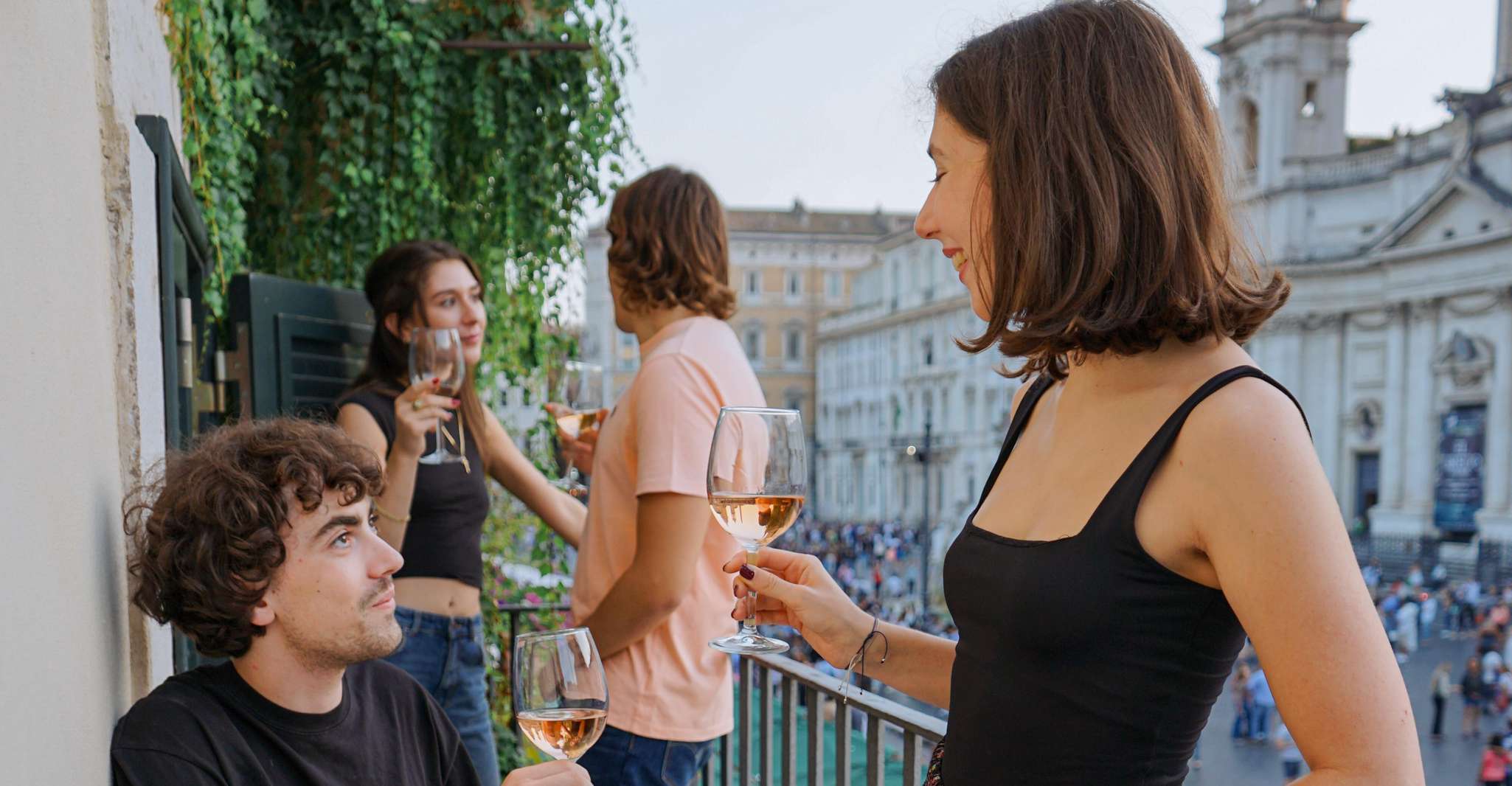 Piazza Navona Balcony, Roman Wine and Delights tasting - Hizvo