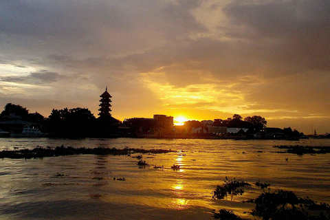 Bangkok: Ontdek de mystieke schoonheid van Bangkok bij nacht