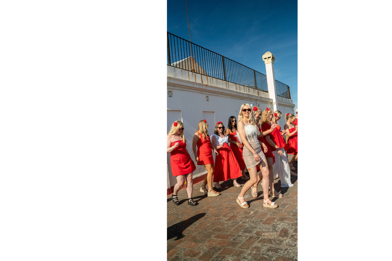 Sevilla: Rooftop Salsa Class with Bottomless Sangria