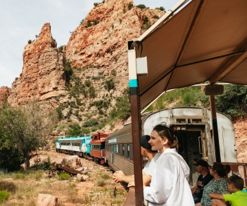 From Sedona: Sightseeing Railroad Tour of Verde Canyon