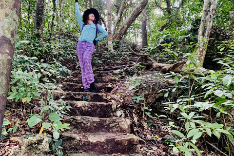 Cat Ba: Half Day Trekking to Visit Cat Ba National Park