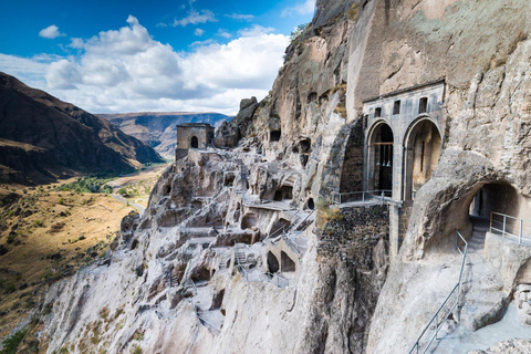 Z Tbilisi: Jednodniowa wycieczka do Vardzia, Rabati i Borjomi