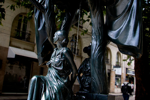 Nantes Monumental Sightseeing Tour with licensed tour guide