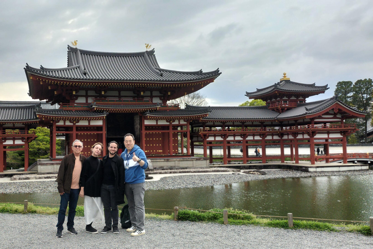 Hiroshima: Private Guided Tour with Customizable Itinerary Private Tour for Maximum 5 Travelers in the Group