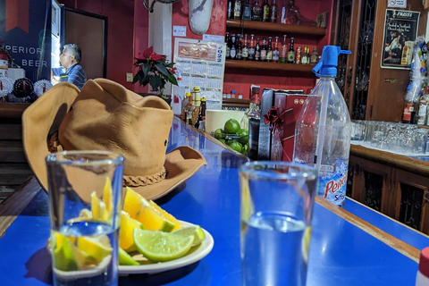 Oaxaca: Cantina Photography Walking Tour