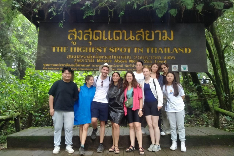 Chiang Mai: Excursión de un día al Parque Doi Inthanon con caminata por Kew Mae PanLa Visita Regular incluye Comida y Entradas