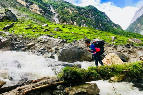 Nepal: Makalu Base Camp Trek