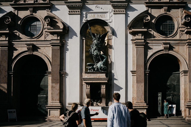 Munich in 500 Years: An Architectural Time Machine in English