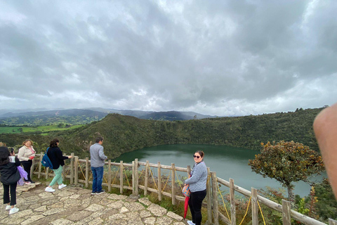 Bogotá: Guatavita, La Leyenda del Dorado, Casa al Reves